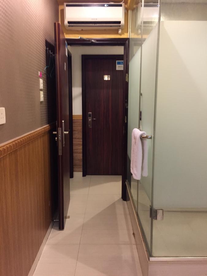 Hop Inn On Nathan Road Гонконг Екстер'єр фото